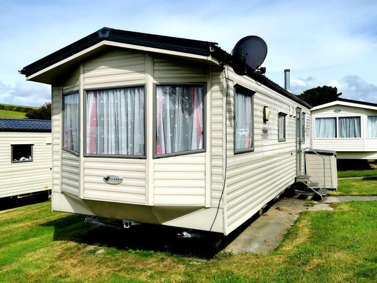 Newquay Buy Resort Holiday Exterior foto