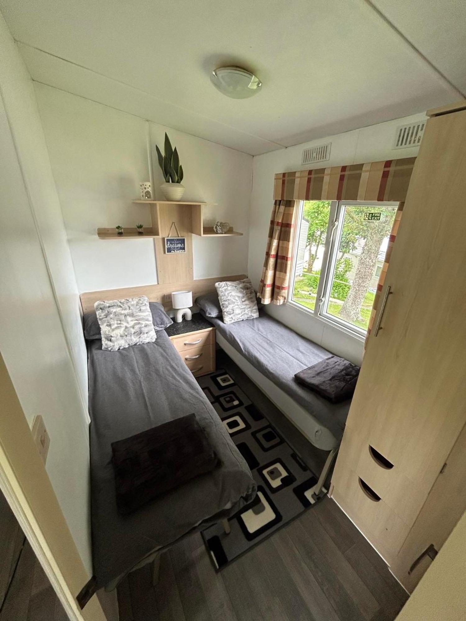 Newquay Buy Resort Holiday Exterior foto